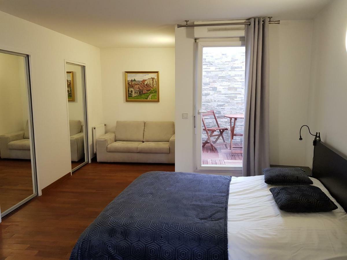 Appartement Le Vinci La Defense Курбевуа Екстер'єр фото