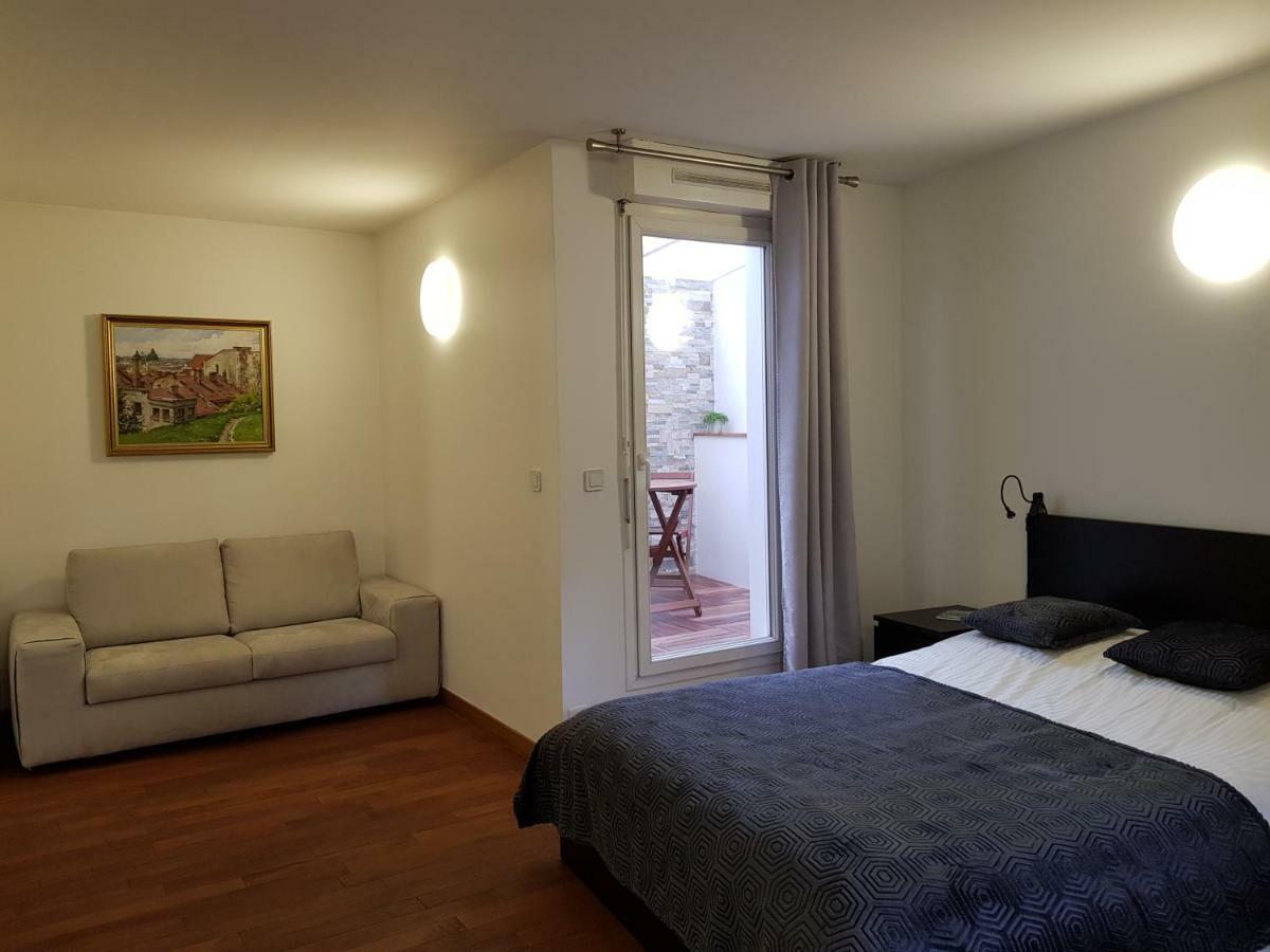 Appartement Le Vinci La Defense Курбевуа Екстер'єр фото