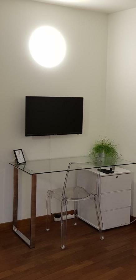 Appartement Le Vinci La Defense Курбевуа Екстер'єр фото