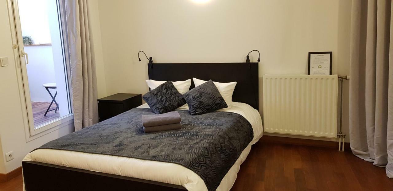 Appartement Le Vinci La Defense Курбевуа Екстер'єр фото